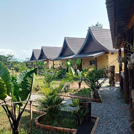 Nirvana Archipel Resort Vang Vieng Exteriör bild