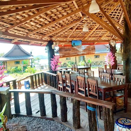 Nirvana Archipel Resort Vang Vieng Exteriör bild
