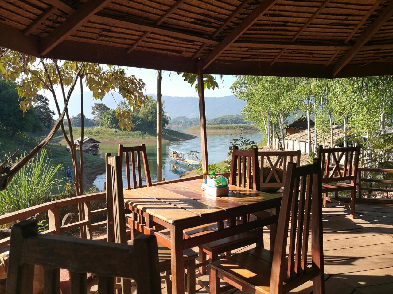 Nirvana Archipel Resort Vang Vieng Exteriör bild