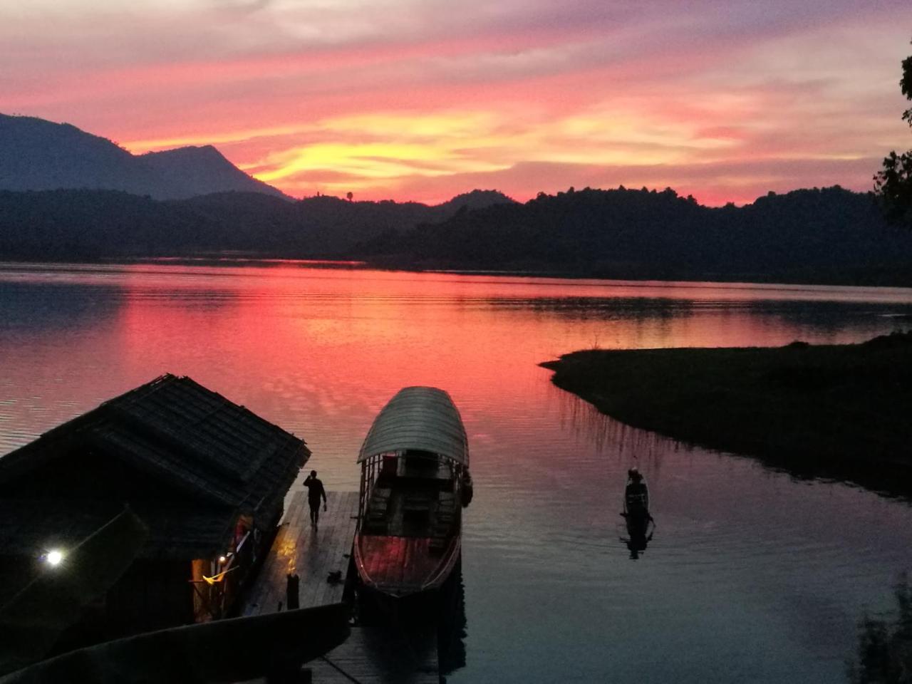 Nirvana Archipel Resort Vang Vieng Exteriör bild